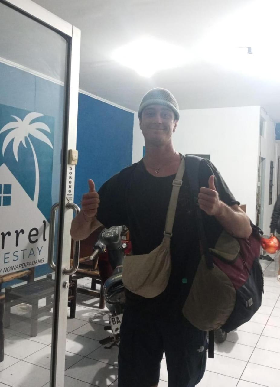 Barrel Homestay - Near Mentawai Fast Ferry, Cooking Class, Transport - Tour Bukittinggi By Nginapdipadang Extérieur photo